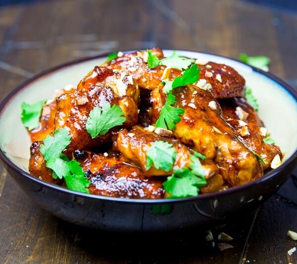 Honey Sriracha Chicken Wings