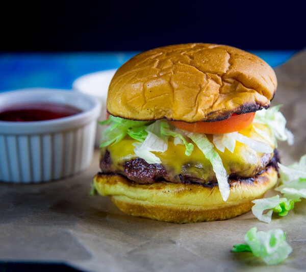 Big Green Egg Cheeseburger Throwdown