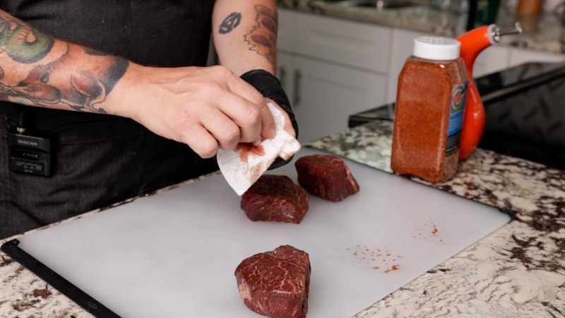Clean the Wagyu Filet Mignon with paper towel 