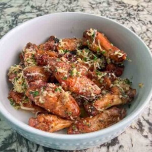 Big Green Egg Garlic Parmesan Chicken Wings